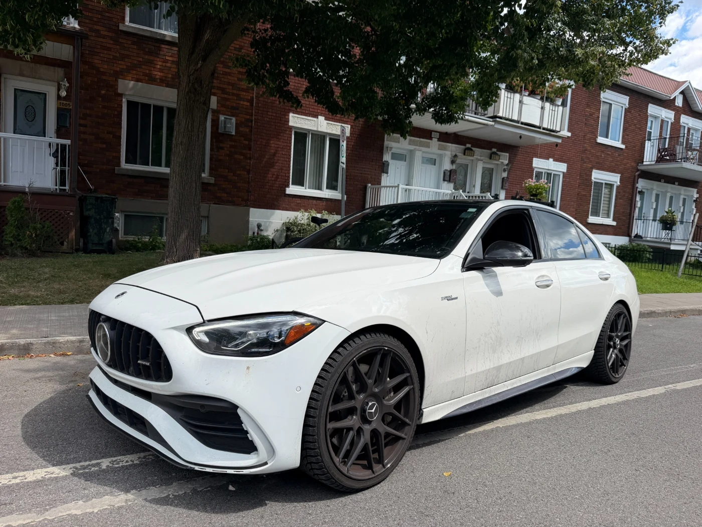Mercedes-Benz — véhicule vendu